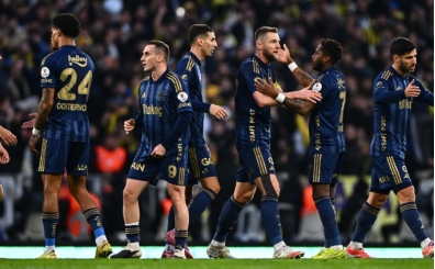 Fenerbah�e'de y�ld�z futbolcu karar�n� sosyal medyadan a��klad�!