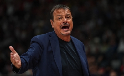 �srail'de Ergin Ataman'a b�y�k terbiyesizlik