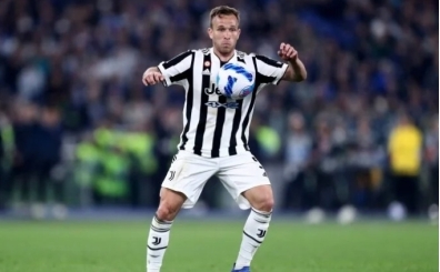 Juventus, Arthur Melo'nun s�zle�mesini feshetti! Be�ikta� ihtimali...