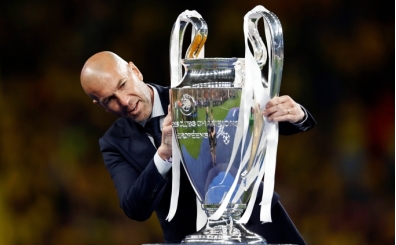 Zinedine Zidane'den Real Madrid'e ret!