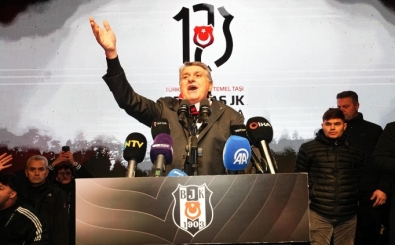 Serdal Adal�'dan 123.y�l payla��m�: '�yi ki do�dun b�y�k Be�ikta�'