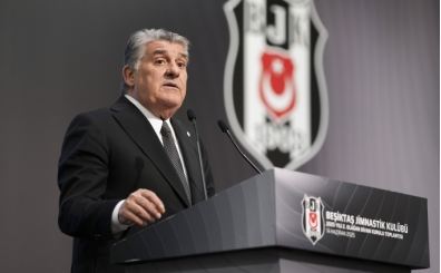 Serdal Adal�'dan forma sponsorlu�u i�in a��klama!