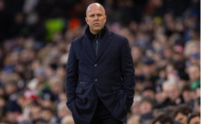 Milan'dan Arne Slot hamlesi! �lk g�r��me olumlu