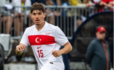 Yusuf Ak�i�ek, Fransa'da ameliyat oldu