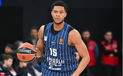 Anadolu Efes, EuroLeague'de Barcelona deplasman�nda