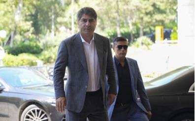 Hakan Safi'den Aziz Y�ld�r�m ve ba�kan adayl��� a��klamas�!