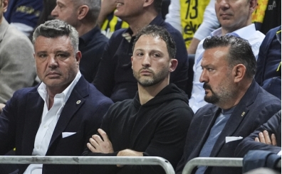 Fenerbah�e kabuk de�i�tirmeye haz�rlan�yor