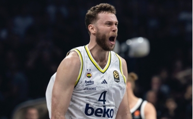 Fenerbah�e Basketbol, Nicolo Melli ile iki y�l s�zle�me uzatt�!