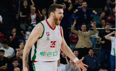 Kar��yaka Basket uzun s�renin ard�ndan nefes ald�!