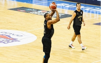 B�y�k�ekmece, S�per Lig'e veda eden ilk tak�m oldu