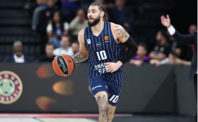 Anadolu Efes'in oyuncusu Cordinier ameliyat edildi