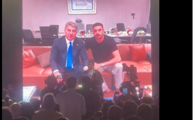 Hakan Safi, Merih Demiral transferini a��klad�!