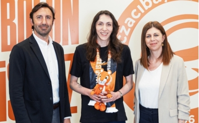 Fenerbah�e'den ayr�lan Asl� Kala�, Eczac�ba�� Dynavit'e transfer oldu