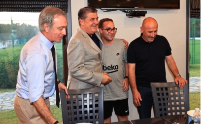 Be�ikta�'ta yeni sezon �ncesi birlik yeme�i