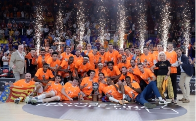�spanya'da �ampiyon Valencia Basket!