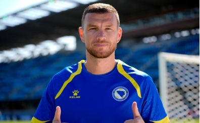Edin Dzeko, Bosna Hersek formas�na veda edecek!