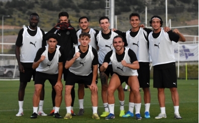 Manisa FK'dan �mraniyespor kar��s�nda net galibiyet