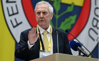 Aziz Y�ld�r�m, �smail Kartal ve futbolcularla bir araya geldi