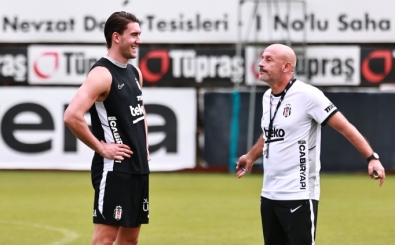 Be�ikta�'ta Italiano'dan Vlahovic a��klamas�!