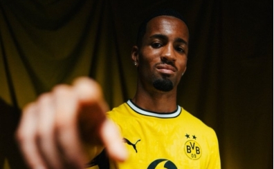 Fenerbah�e'nin g�ndemindeki Nwaneri, Dortmund'a gitti