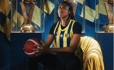 Fenerbah�e Kad�n Basketbol Tak�m�, Holingsvorth'u duyurdu