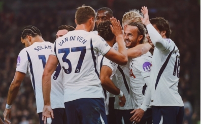 Tottenham ba�ard�, bu sezon ilk kez kazand�!