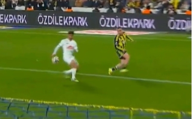 Fenerbah�e'de penalt� itiraz�!