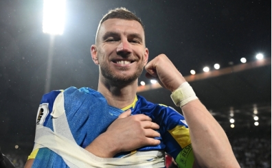 Edin Dzeko'dan Bosnal� �ocuklara mektup!