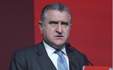 Bakan Bak, Galatasaray'�n �ampiyonlu�unu tebrik etti