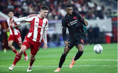 Olympiakos, evinde Bayer Leverkusen'i iki golle ge�ti!
