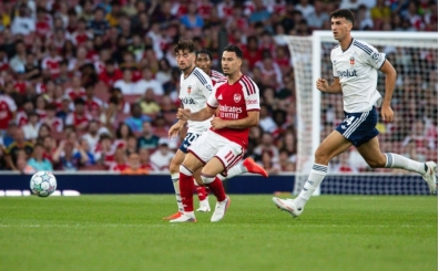 Martinelli ilk 11 ba�lad�: Arsenal haz�rl�k ma��n� penalt�larla kazand�