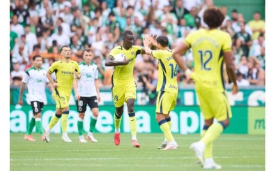 Villarreal, 2 dakikada 2-0'dan d�nd�!