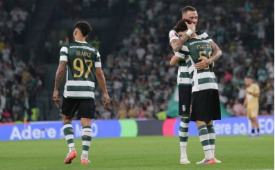 Galatasaray'�n rakibi Sporting CP'den 4'te 4