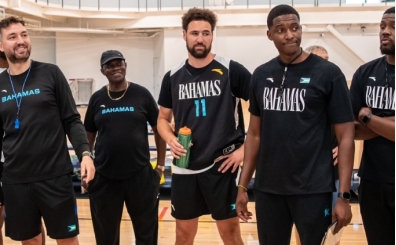 Klay Thompson, Bahamalar i�in oynama iste�ini yineledi