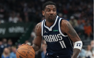 Mavericks, Kyrie Irving'i uzun vadeli yap� ta�� olarak g�r�yor
