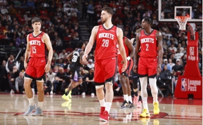 NBA'de Rockets, sahasında Jazz'ı farklı yendi