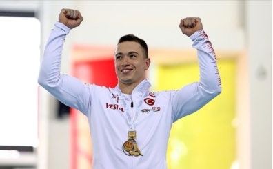 Ahmet �nder, kariyerini noktalad�