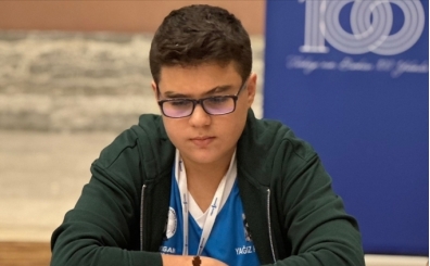 Ya��z Kaan Erdo�mu�, d�nya s�ralamas�nda 32'ncili�e y�kseldi