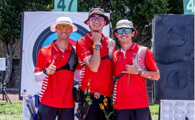 Ok�ulukta 2 g�m�� ve 1 bronz madalya