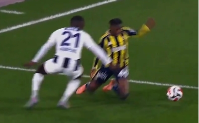 Fenerbah�e'de penalt� itiraz�!