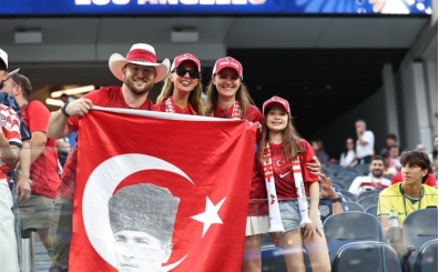 A Milli Tak�m'a D�nya Kupas�'nda y�zde 100 destek