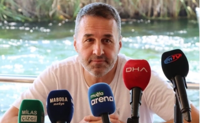 Yal��n Ko�ukavak, kad�n gazetecilerden �z�r diledi
