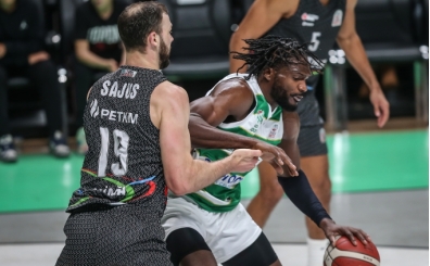 Bursaspor nefes kesen maçta Petkimspor'u devirdi