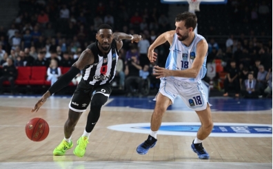 Avrupa'daki Türk derbisinde kazanan: Beşiktaş GAİN!