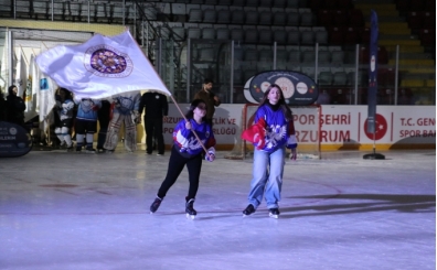 Erzurum'da Buz Hokeyi Kış Spor Oyunları'nın açılışı!