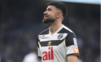 Beşiktaş'a İsviçre'den stoper: Papadopoulos