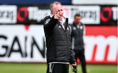 Beşiktaş'ta Sergen Yalçın idmana çıktı