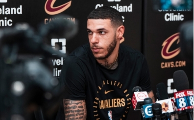 Ball: 'Lakers'tayken Davis takası bence yapılmamalıydı'