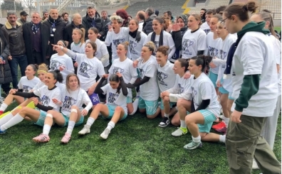 Avcılar'daki kızların büyük başarısı; 2 yılda 1'inci Lig'e