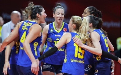 Fenerbahçe Medicana, sahasında set vermeden kazandı